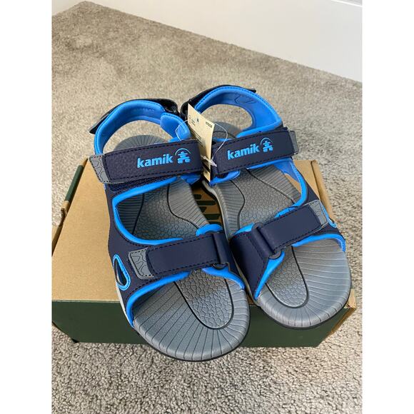 New Kamik Kids Lobster 2, Size 3 - Picture 2 of 4